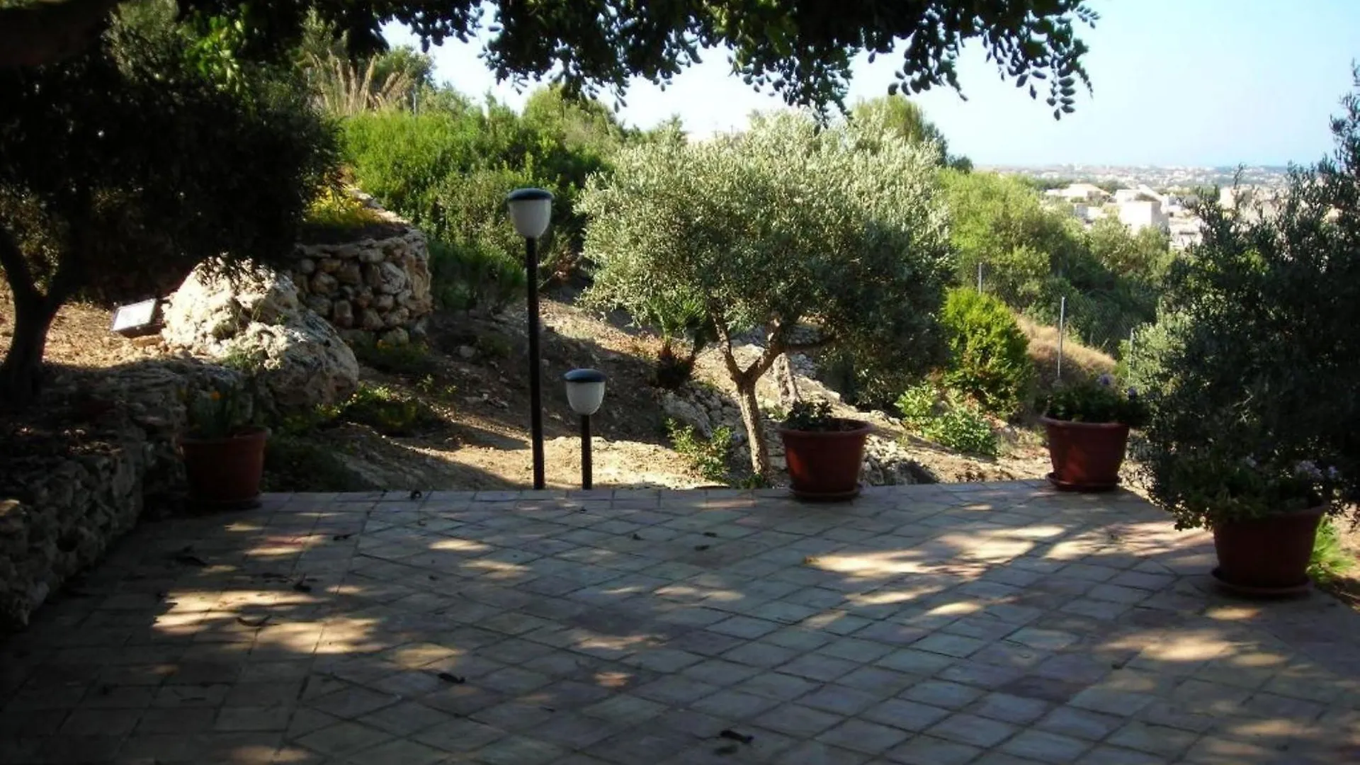 Coastal Comfort With Amazing Views - Beahost Parrinello 0*,  Italy