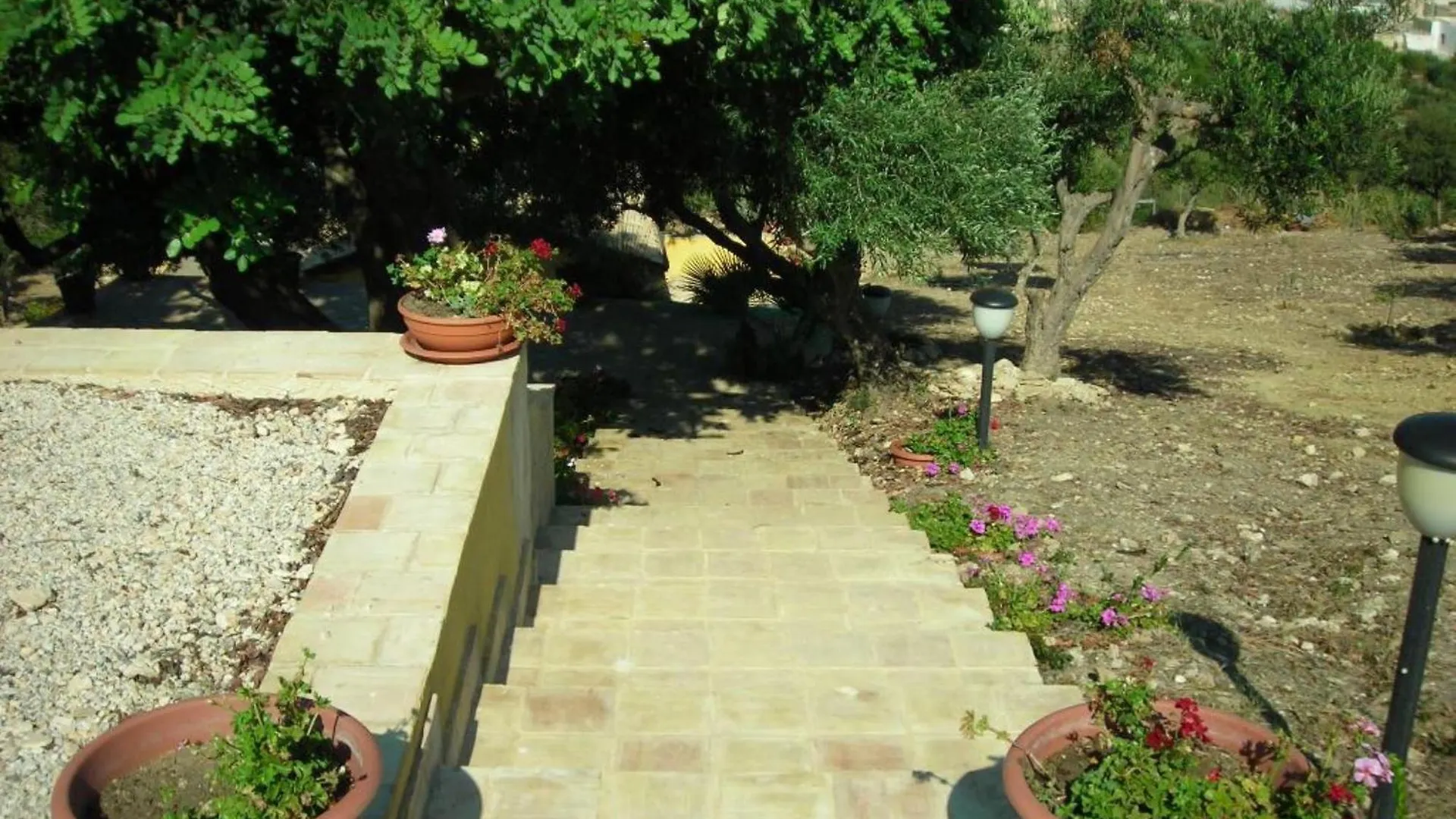 Coastal Comfort With Amazing Views - Beahost Parrinello Apartment